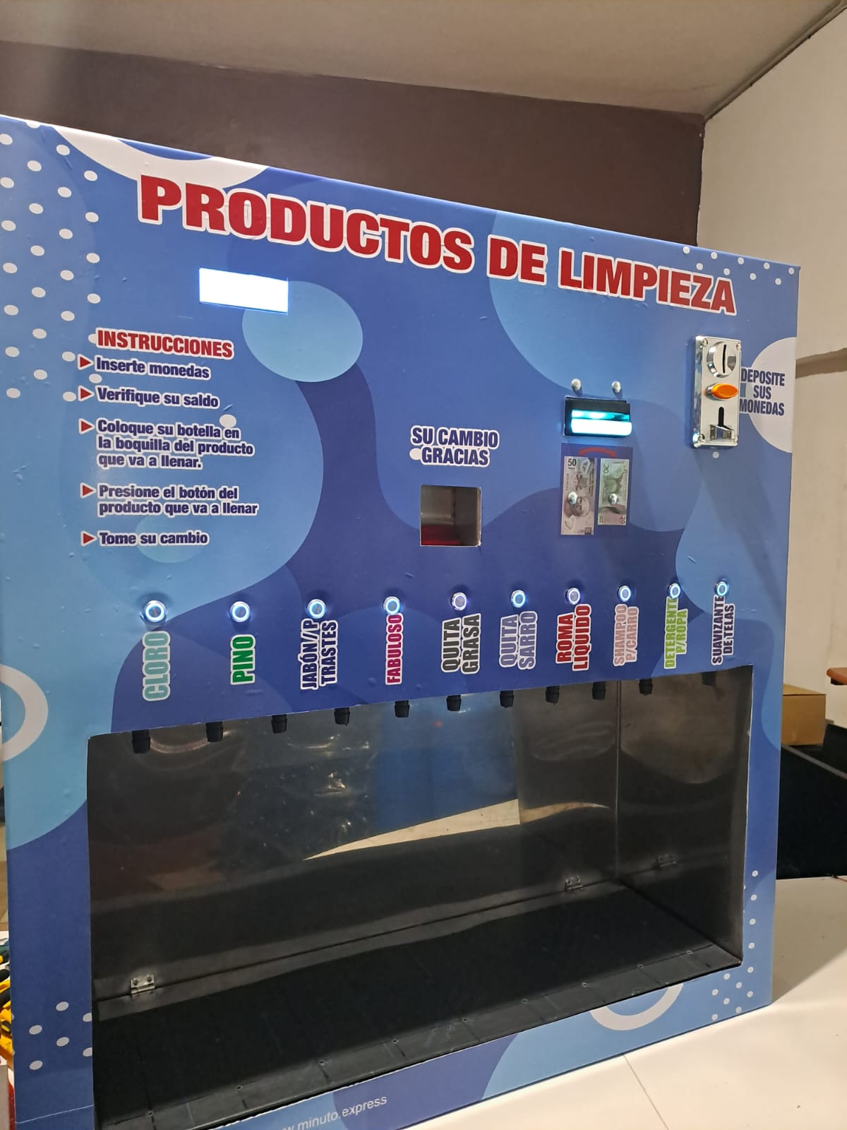 Fregomatic prensa automática para mochos industriales  Empresas de  limpieza, proveedores de servicios de limpieza y productos de limpieza